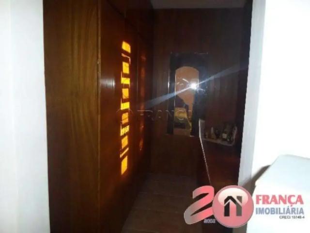Casa venda em Região Imediata de São José dos Campos, Região Metropolitana do Vale do Paraíba e Litoral Norte