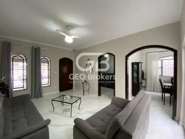 Casa venda em Região Imediata de São José dos Campos, Região Metropolitana do Vale do Paraíba e Litoral Norte