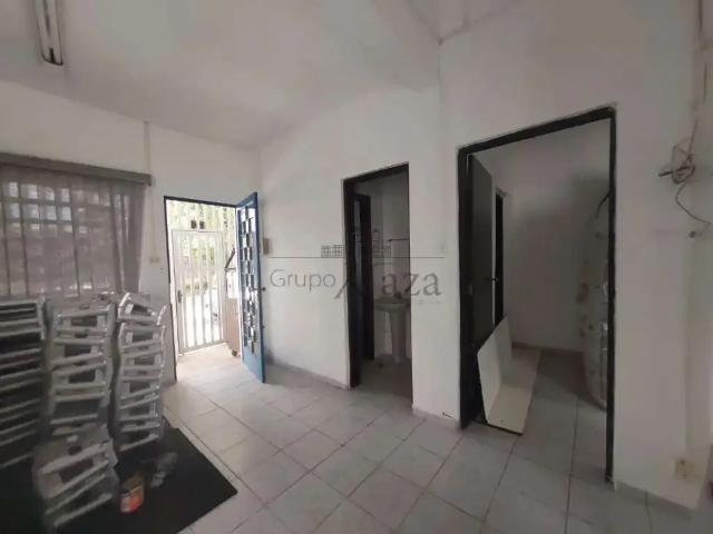 Casa venda em Região Imediata de São José dos Campos, Região Metropolitana do Vale do Paraíba e Litoral Norte