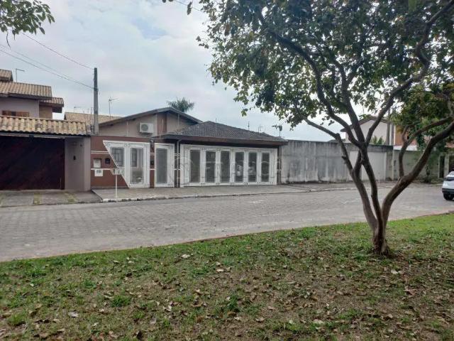 Casa venda em Região Imediata de São José dos Campos, Região Metropolitana do Vale do Paraíba e Litoral Norte