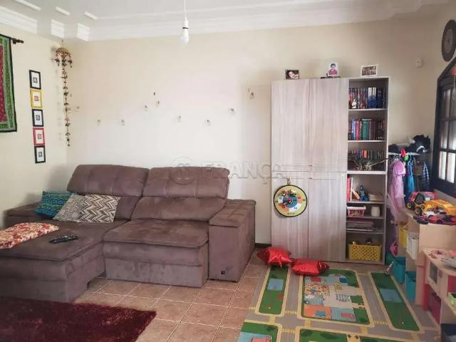 Casa venda em Região Imediata de São José dos Campos, Região Metropolitana do Vale do Paraíba e Litoral Norte