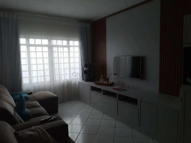Casa venda em Região Imediata de São José dos Campos, Região Metropolitana do Vale do Paraíba e Litoral Norte