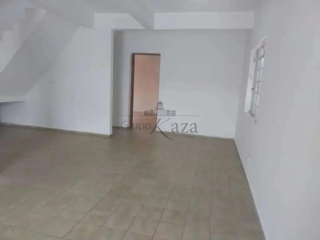 Casa venda em Região Imediata de São José dos Campos, Região Metropolitana do Vale do Paraíba e Litoral Norte
