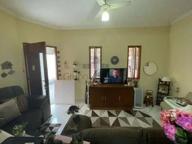 Casa venda em Região Imediata de São José dos Campos, Região Metropolitana do Vale do Paraíba e Litoral Norte