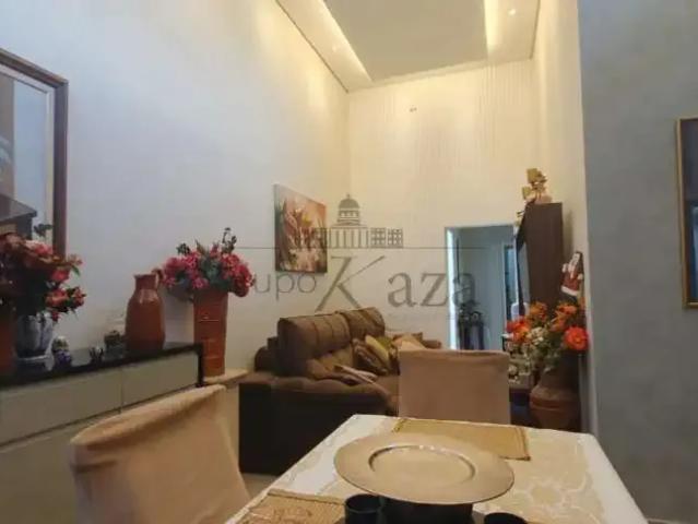 Casa venda em Região Imediata de São José dos Campos, Região Metropolitana do Vale do Paraíba e Litoral Norte