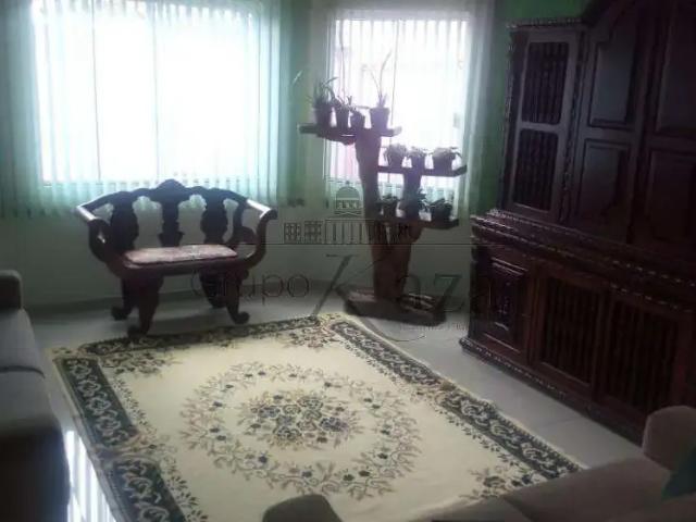 Casa venda em Jacareí