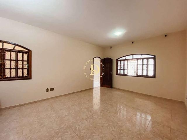Casa venda em Região Imediata de São José dos Campos, Região Metropolitana do Vale do Paraíba e Litoral Norte
