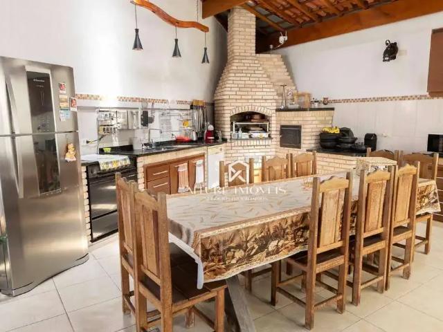 Casa venda em Região Imediata de São José dos Campos, Região Metropolitana do Vale do Paraíba e Litoral Norte