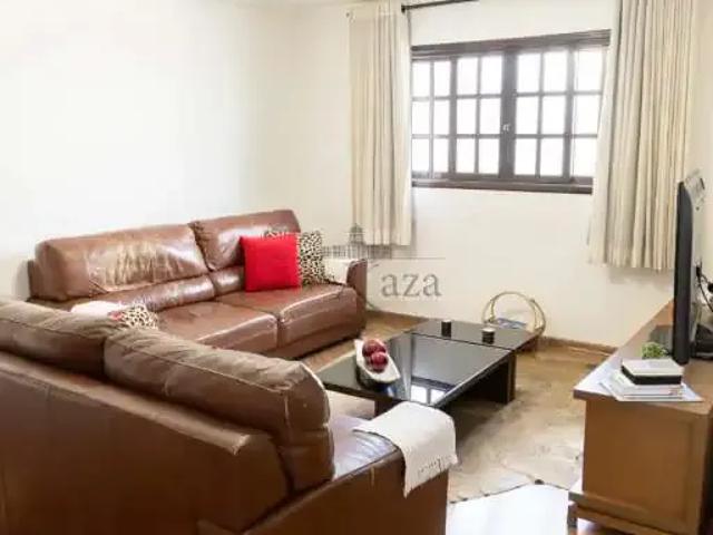 Casa venda em Região Imediata de São José dos Campos, Região Metropolitana do Vale do Paraíba e Litoral Norte