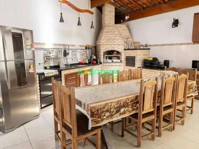 Casa venda em Região Imediata de São José dos Campos, Região Metropolitana do Vale do Paraíba e Litoral Norte