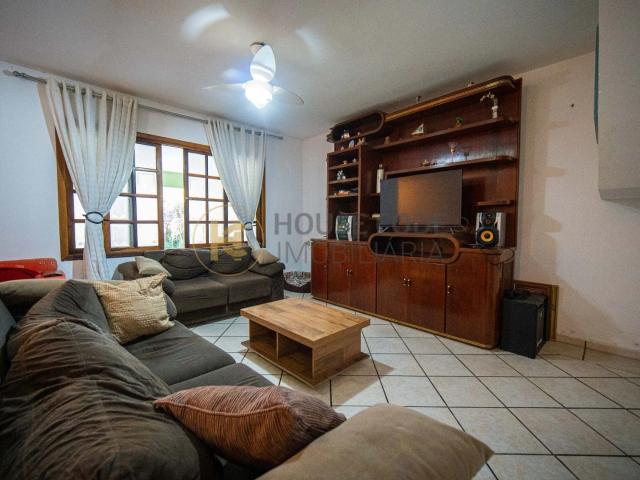 Casa venda em Comuna Urbana Dom Helder Câmara, Jandira
