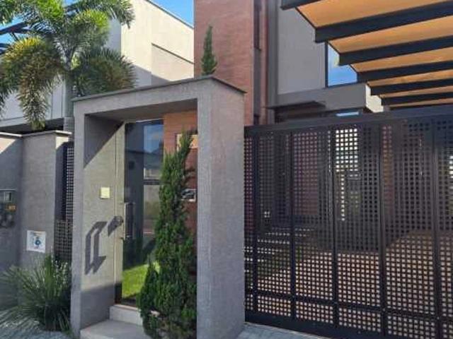 Casa venda em Loteamento Henrique Behling, Jaraguá do Sul