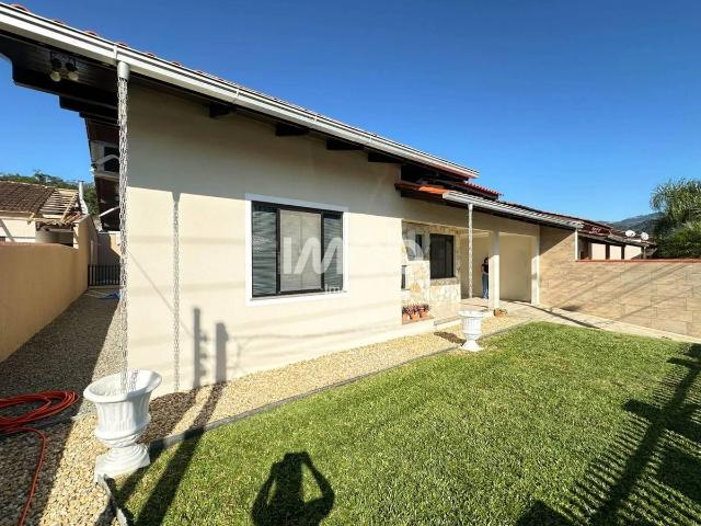 Casa venda em Jaraguá do Sul, Região Geográfica Intermediária de Joinville