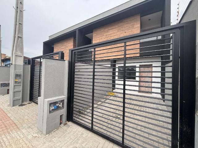 Casa venda em Região Geográfica Imediata de Joinville, Joinville