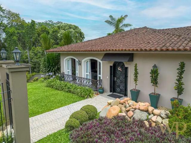 Casa venda em Região Geográfica Imediata de Joinville, Joinville