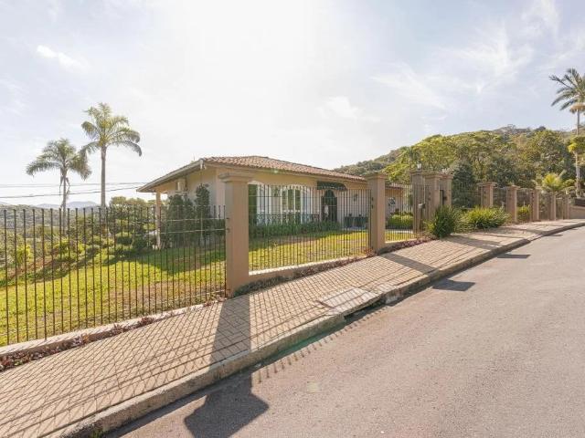Casa venda em Atiradores, Joinville