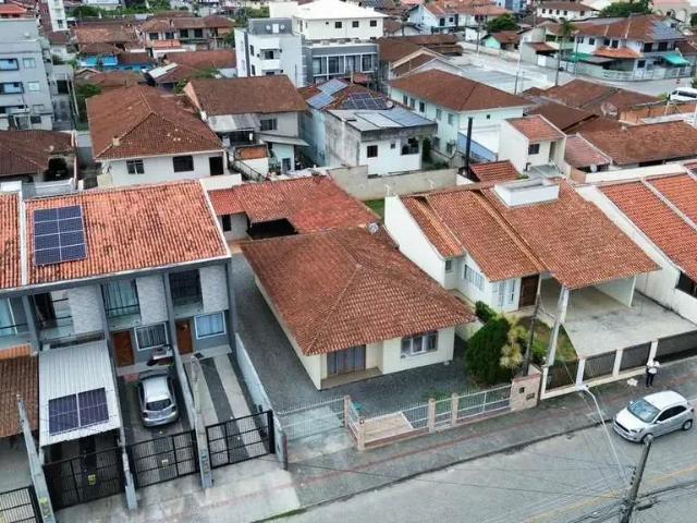 Casa venda em Região Geográfica Imediata de Joinville, Joinville