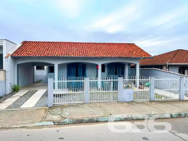 Casa venda em Região Geográfica Imediata de Joinville, Joinville