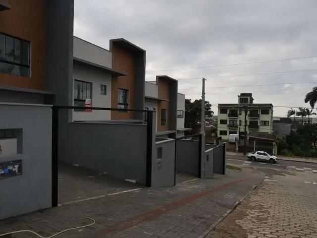 Casa venda em Boa Vista, Joinville