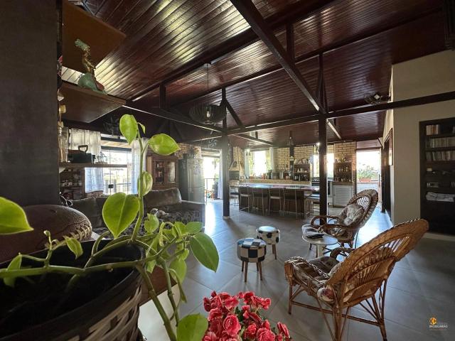 Casa venda em Boa Vista, Joinville
