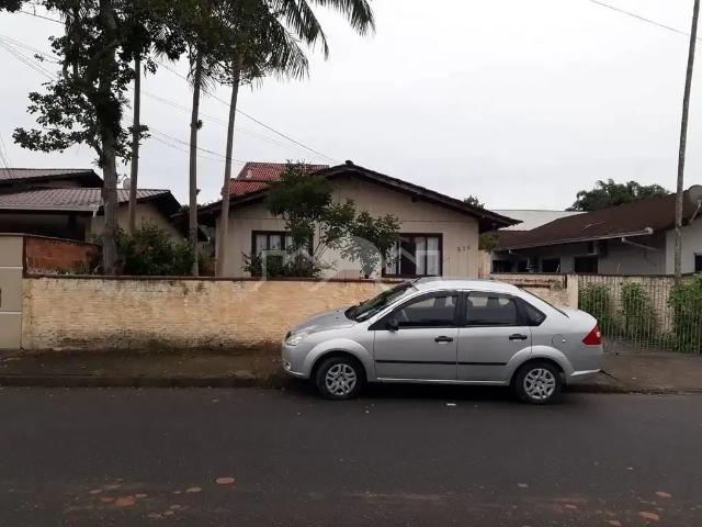 Casa venda em Joinville, Região Geográfica Intermediária de Joinville