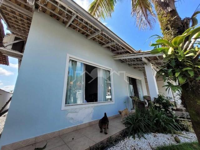 Casa venda em Joinville, Região Geográfica Intermediária de Joinville
