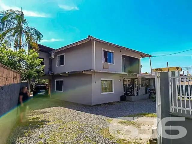 Casa venda em Boehmerwald, Joinville