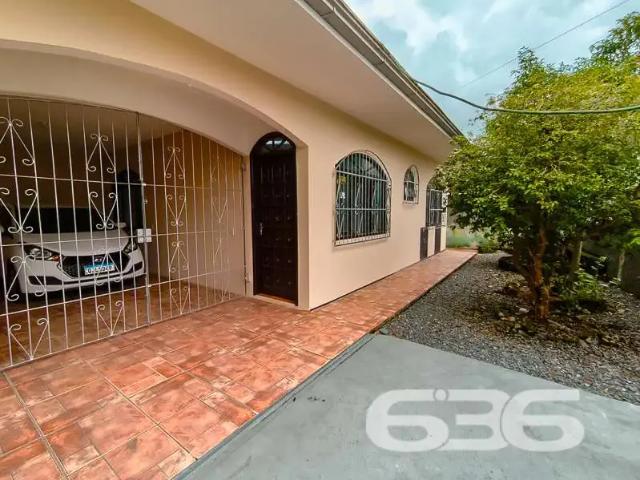 Casa venda em Região Geográfica Imediata de Joinville, Joinville