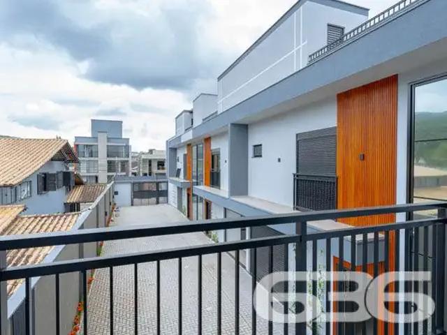 Casa venda em Saguaçu, Joinville
