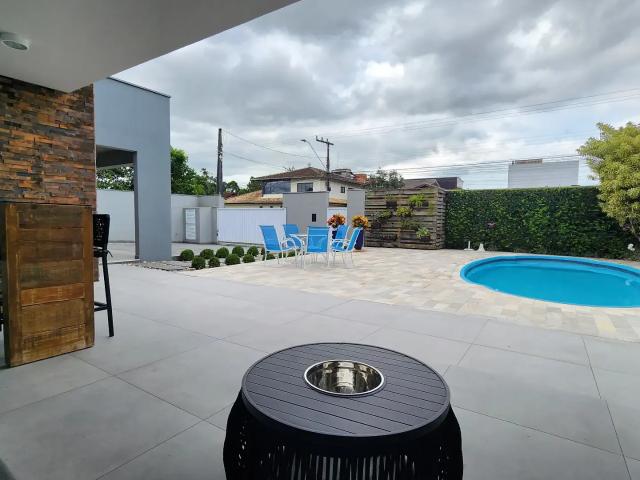 Casa venda em Região Geográfica Imediata de Joinville, Joinville