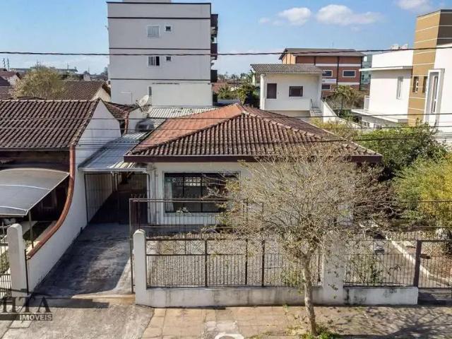 Casa venda em Região Geográfica Imediata de Joinville, Joinville