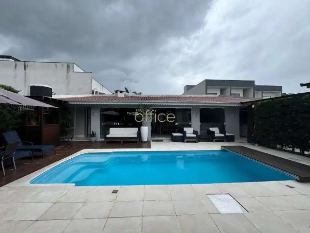 Casa venda em Região Geográfica Imediata de Joinville, Joinville