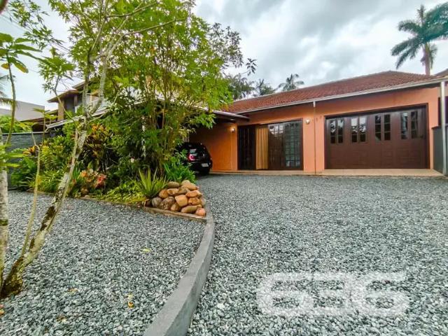 Casa venda em Região Geográfica Imediata de Joinville, Joinville