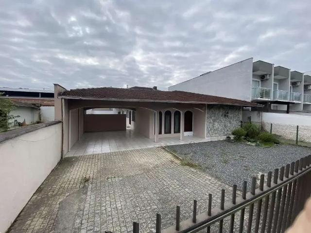 Casa venda em Região Geográfica Imediata de Joinville, Joinville
