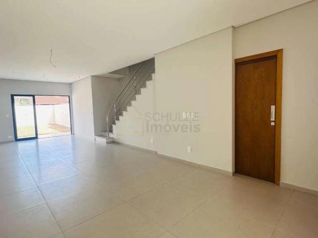 Casa venda em Joinville, Região Geográfica Intermediária de Joinville