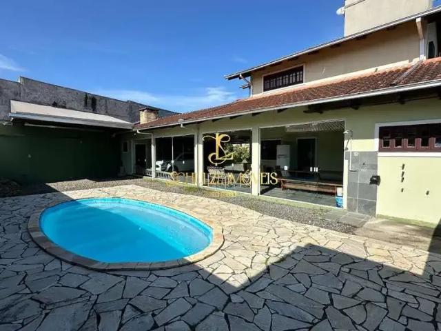 Casa venda em Região Geográfica Imediata de Joinville, Joinville