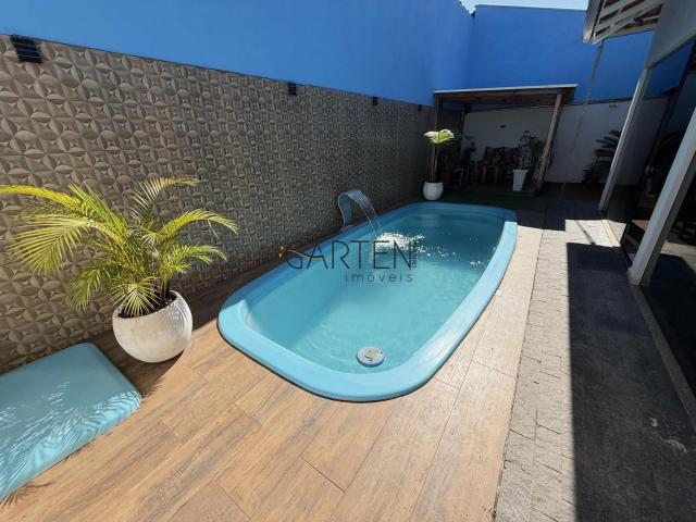 Casa venda em Espinheiros, Joinville
