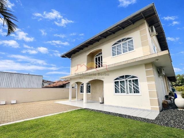 Casa venda em Joinville, Região Geográfica Intermediária de Joinville