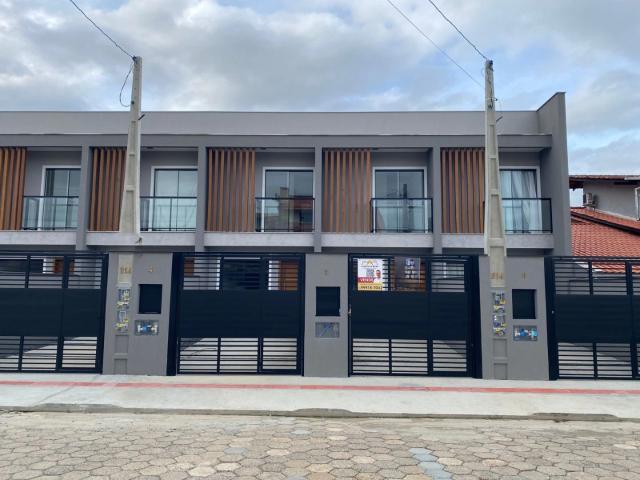 Casa venda em Joinville, Região Geográfica Intermediária de Joinville