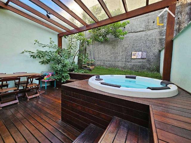 Casa venda em Joinville, Região Geográfica Intermediária de Joinville