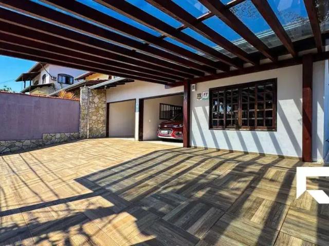 Casa venda em Região Geográfica Imediata de Joinville, Joinville