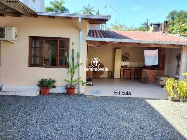 Casa venda em Região Geográfica Imediata de Joinville, Joinville