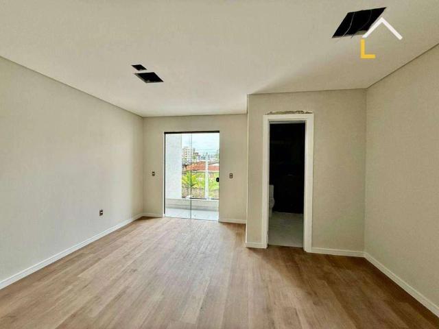 Casa venda em Joinville, Região Geográfica Intermediária de Joinville