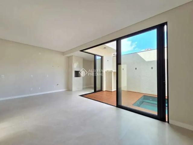 Casa venda em Região Geográfica Imediata de Joinville, Joinville