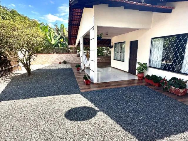 Casa venda em Região Geográfica Imediata de Joinville, Joinville