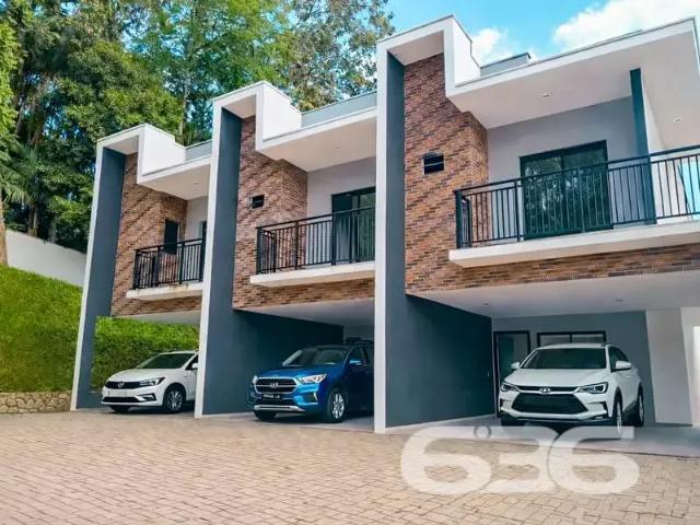 Casa venda em Região Geográfica Imediata de Joinville, Joinville