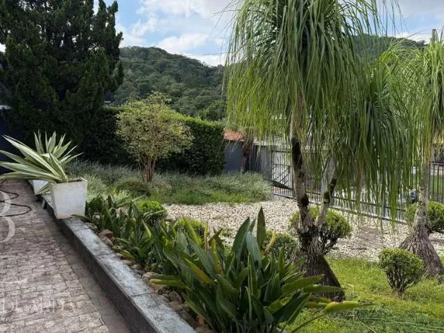 Casa venda em Região Geográfica Imediata de Joinville, Joinville