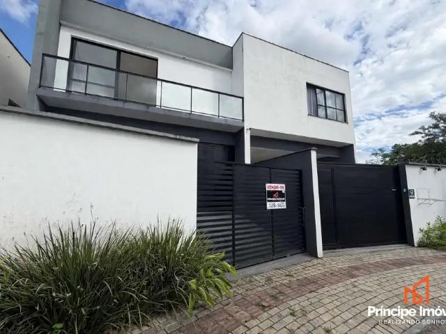 Casa venda em Região Geográfica Imediata de Joinville, Joinville