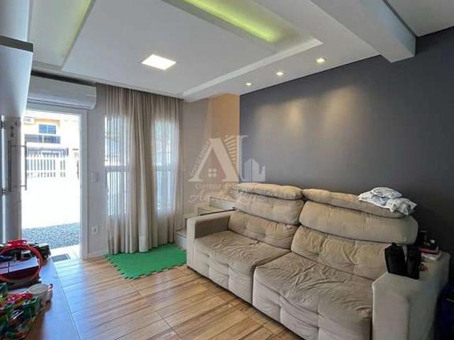 Casa venda em Guanabara, Joinville
