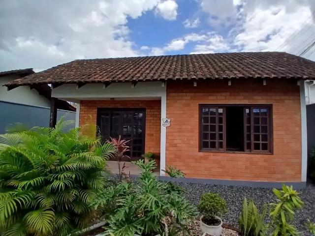 Casa venda em Região Geográfica Imediata de Joinville, Joinville
